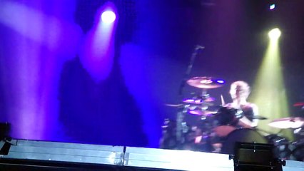 Muse - Cave, Liévin Stade Couvert Regional, 10/31/2009