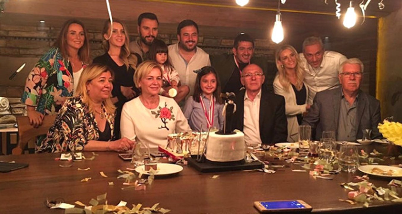 Gelin Kaynana El Biriliğiyle Alişan'a Sürpriz Doğum Günü Hazırladı