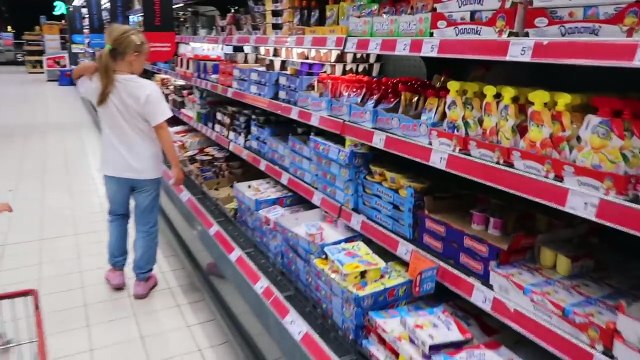 Беременная Мама дала Челлендж Квест в Магазине Угадай Продукты Николь и Алиса Challenge Pr