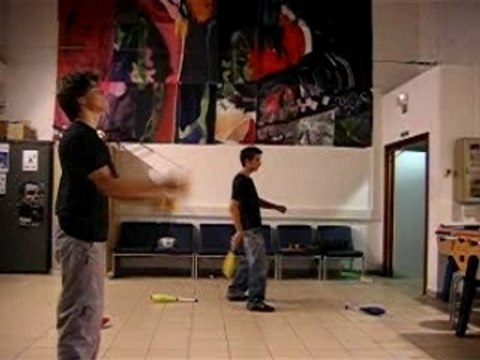 Club jonglage Insa Strasbourg - Séance 17/10/07