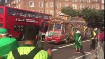Pakistani bus in London - Pakistani fans celebrating Champions Trophy win