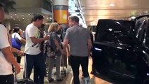 387.Injured Gordon Ramsay And Wife Tana Arriving In LA For Vacation