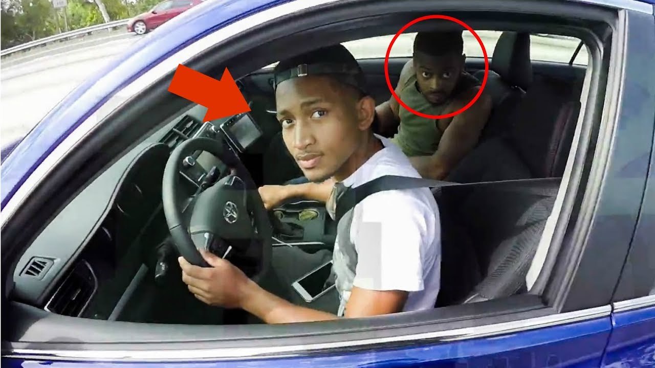 CRAZY ANGRY PEOPLE vs BIKERS - MOTORCYCLE ROAD RAGE