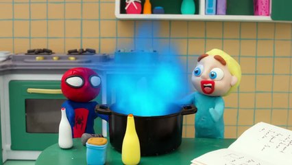 Frozen Elsa And Elsas baby cry  Frozen Play Doh Cartoon Stop Motion