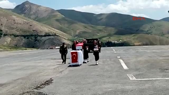 Hakkari Şehit Piyade Yüzbaşı Murat Üçöz Törenle Memleketine Uğurlandı-1