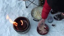 01.Winter Campsite Cobb Cooking- Slow Cooked Beef Stew_clip2