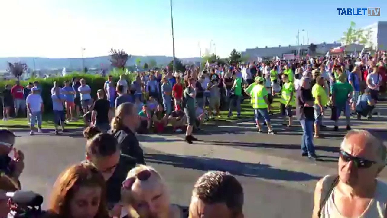 ZÁZNAM: Brífing predsedu Moderných odborov Volkswagen Zoroslava Smolinského