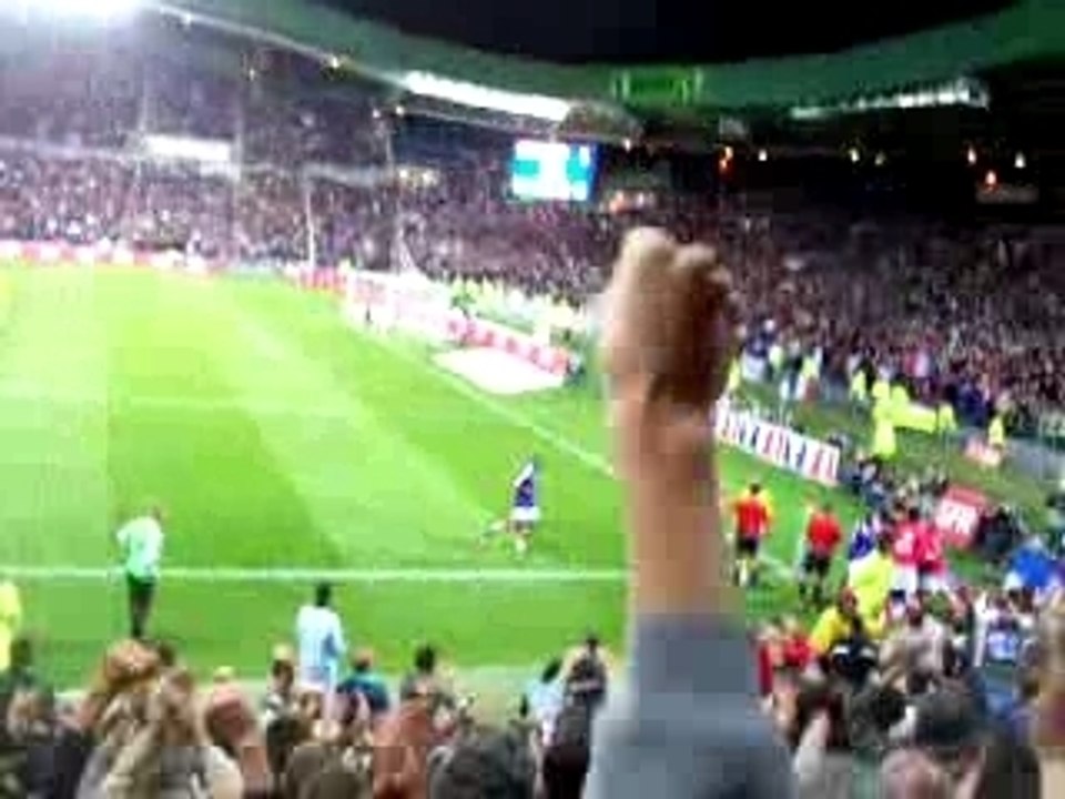 Ambiance aprés le premier but de Henry