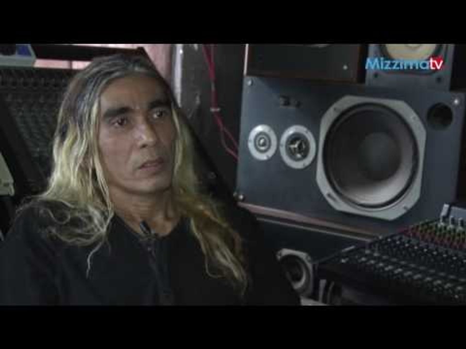 Rock Guitarist ညီညီေထြး ႏွင့္ေတြ႕ဆံုျခင္း (အပိုင္း၁)