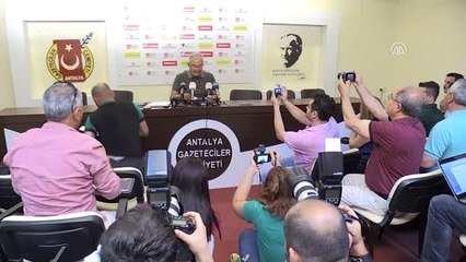 Baykal: "Bu, Demokratik Bir Hak Kullanımı Niteliğinde Bir Uygulamadır"