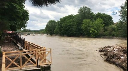 Taşköprü Sele Kapıldı