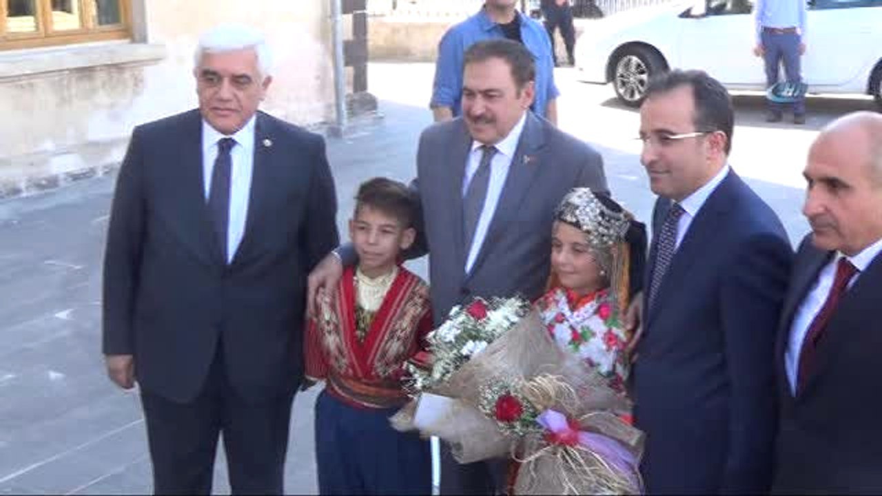 Orman ve Su İşler Bakanı Veysel Eroğlu: "Kilis'e 33 Proje İçin 284 Milyon TL Yatırım Yapıldı"