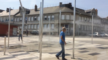 Brumisateurs place du Commando