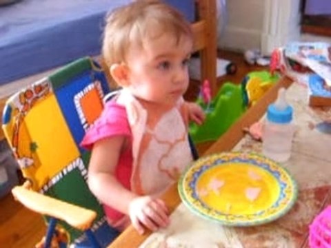 Maéline - 17 mois 14 jours