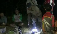 Demi Sensasi Beda, Komunitas Ini Sahur Bersama di Hutan