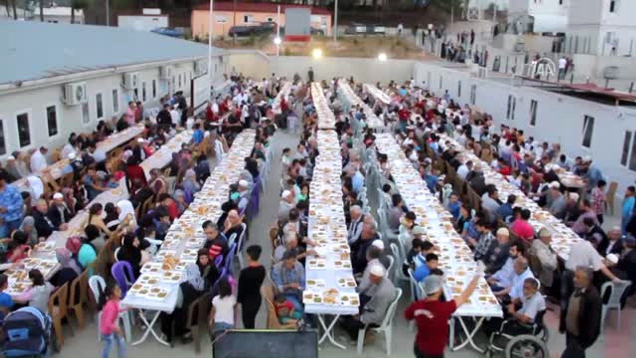 Türkmen Kampında Iftar