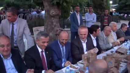 Sultangazi Belediye Başkanı Altunay, Memleketi Edirne'de 5 İlçede İftar Verdi