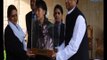 Aung San Suu Kyi laying wreath at the Samadhi of Mahatma Gandhi in New Delhi on 14 November 2012