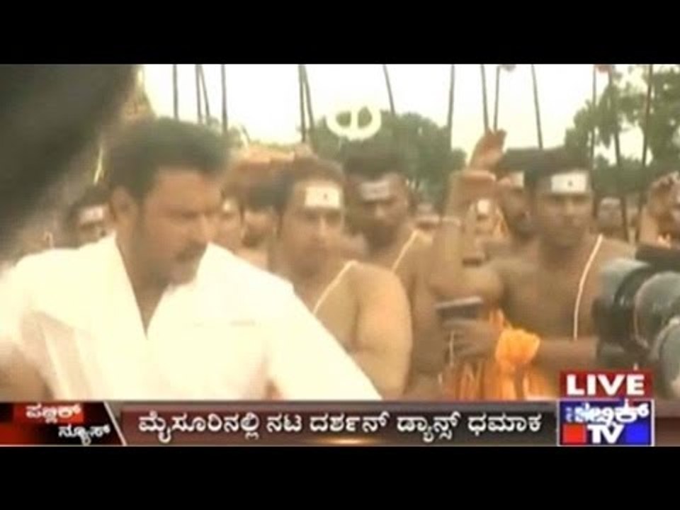 Darshan Shoots For Nagarahavu Title Song In Mysore