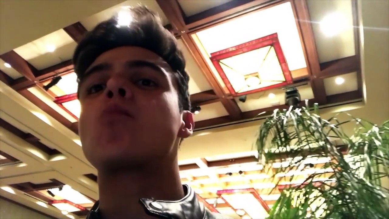 ¡MARVEL llegó a DISNEYLAND! VLOG / Andrés Navy