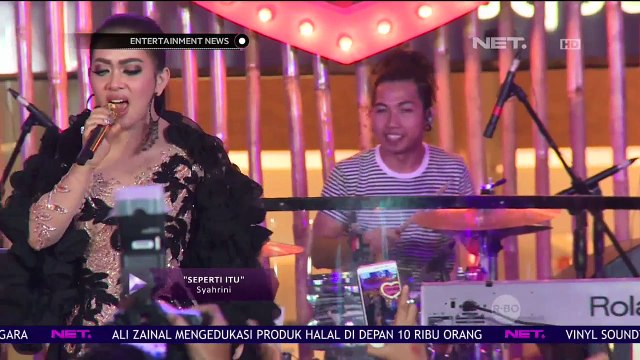 Syahrini Jalani Syuting Video Clip di Tanah Suci