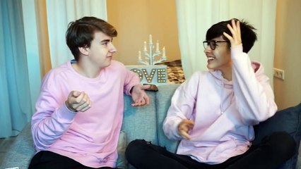 Угадываем песни за 1 секунду с Misha’s Blog // Мини каверы на ваши любимые песни