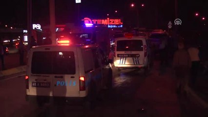 Dur" Ihtarına Uymadı Kaçarken 3 Araca Çarptı