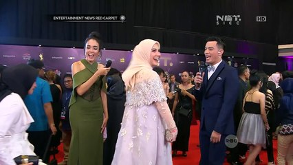 Gaya Hijab Poppy Bunga dan Ratna Galih Red Carpet NET 4.0