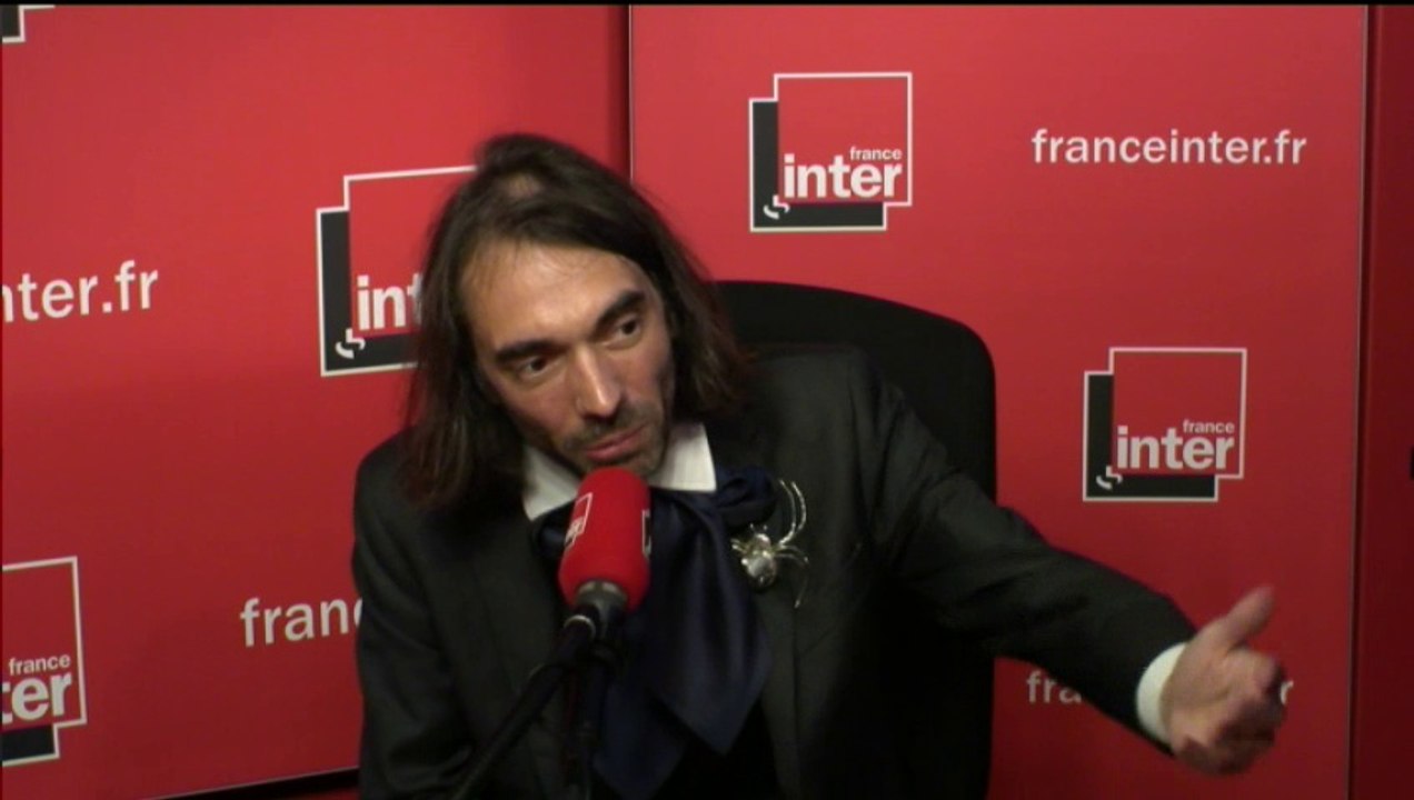 Cédric Villani répond aux questions de Léa Salamé