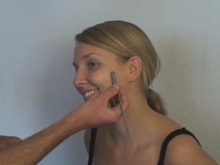 Astuces beauté (camoufler un bouton)