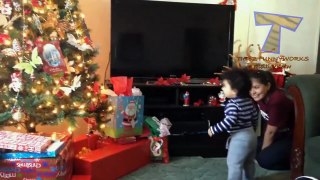 Funny KIDS failing at CHRISTMAS - Kid fail compilation