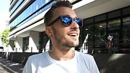 SQUEEZIE-J'ESSAYE DES LUNETTES ANTI-DALTONISME