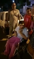 Sarfraz Ahmed meets one of disabled fan