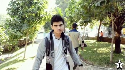 Mere Rashke Qumar Tu Ne Pehli Nazer