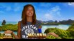 Moundir et les aventuriers 2 : Mélanie exhibe ses fesses parfaites lors d'une épreuve (Vidéo)
