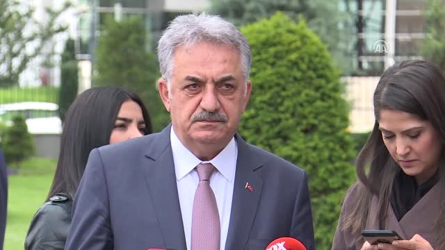AK Parti Genel Başkan Yardımcısı Yazıcı, Gazetecilerin Sorularını Cevapladı