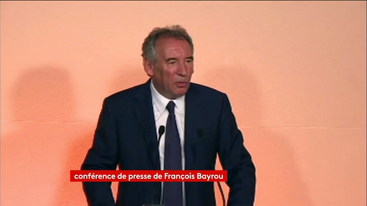 François Bayrou : "Nous n'avons jamais eu d'emplois fictifs"