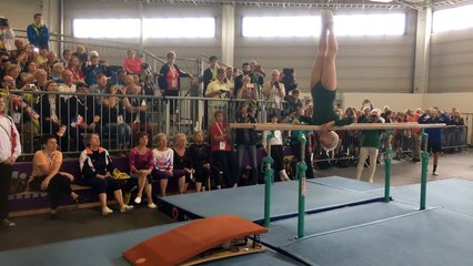 A 91 ans elle fait une démo de Gymnastique de dingue !
