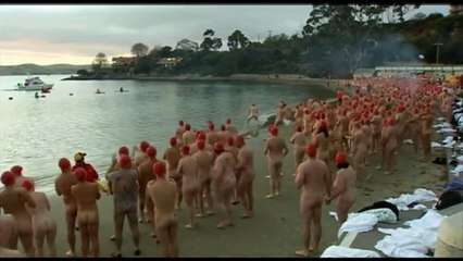 Tasmanie : tous dans l'eau glacée pour le solstice d'hiver