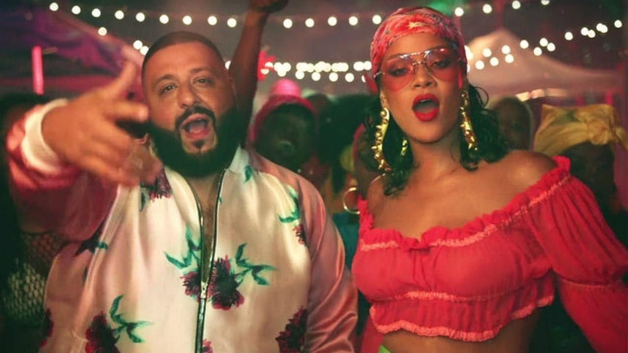 Carlos Santana Weighs In on DJ Khaled's Samplin...