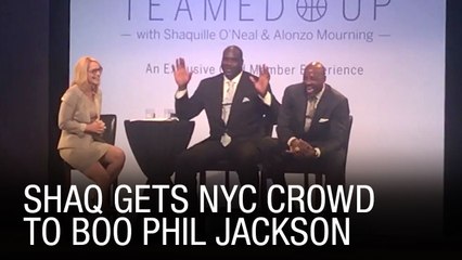 Shaq Gets NYC Crowd To Boo Phil Jackson