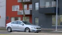 Volvo Pedestrian and Cyclist Detection with fufghtll auto brake