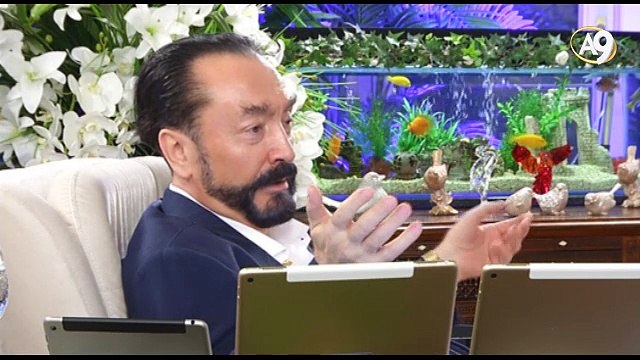 Kendi kirli, kız arkadaşı kirli sevgisiz, mutsuz insanlar benim arkadaşlarımın imanla bu kadar güzel olduğunu anlamıyor