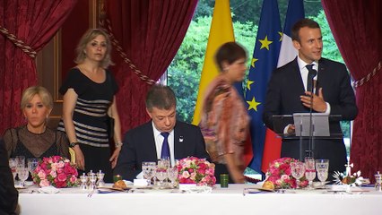 Dîner officiel avec M. Juan Manuel SANTOS, Président de la République de Colombie.