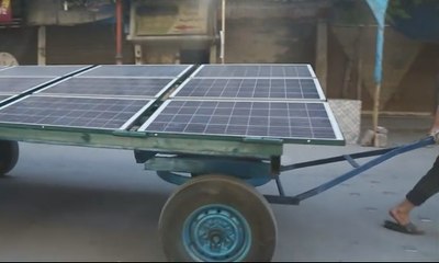 Panel Surya Jadi Sumber Listrik Pengungsi Suriah