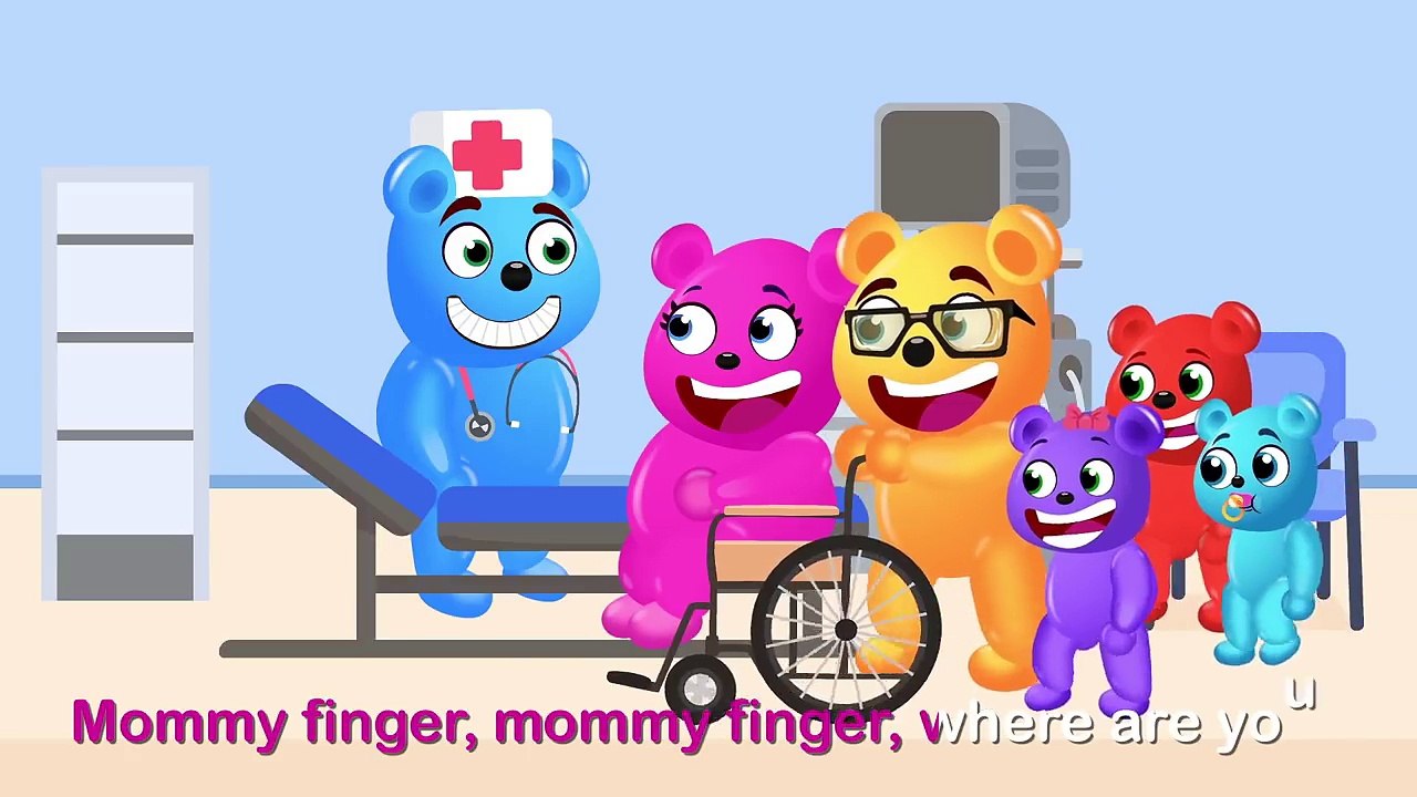 Mega Gummy Bear INSECTs Gross Attack Baby Bear Crying! Finger Family Nursery Rhymes for Ki