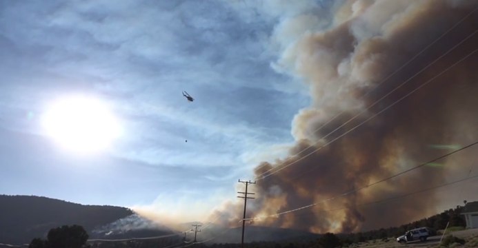 Helicopters Pull Water from Big Bear Lake to Battle Holcomb Fire
