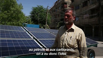 De l'énergie solaire "mobile" dans une ville assiégée de Syrie