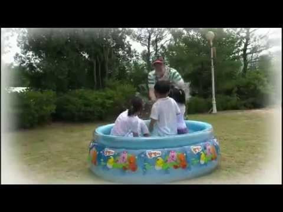 방귀대장 뿡뿡이 - Farting King Pung Pung_마당에서 신나는 물놀이_...