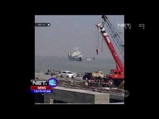 Kapal Tenggelam di Teluk Lamong Jawa Timur - NET12
